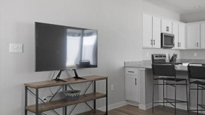 Landing at Sanctuary at Indian Creek - 2 Bedrooms in Huntsville